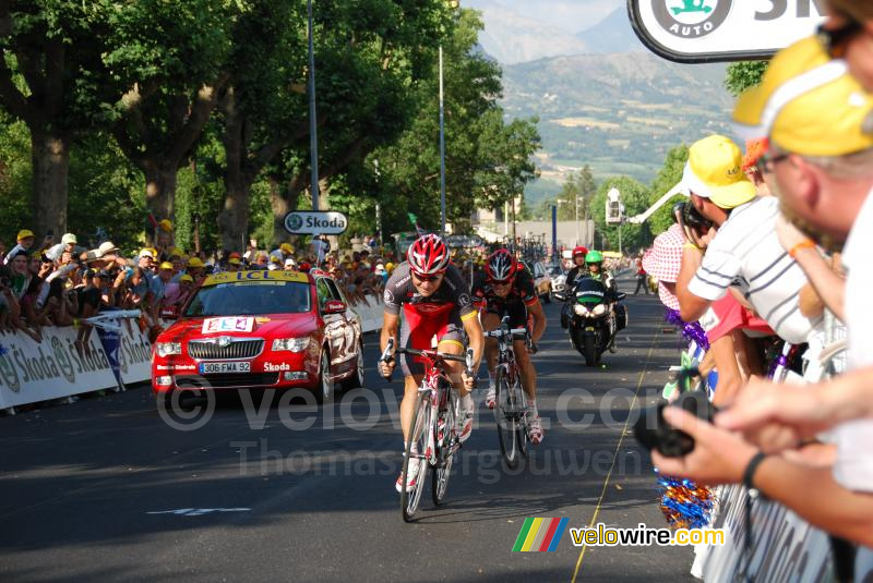 Sergio Paulinho (Team Radioshack) & Vasil Kiryienka (Caisse d'Epargne)