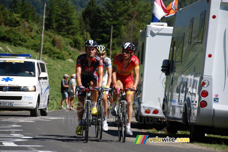 Jos Joaquin Rojas & Jos Ivan Gutierrez (Caisse d'Epargne) & Maxime Monfort (HTC-Columbia)