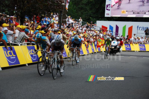 Sprint Alberto Contador (Astana), Lloyd Mondory (AG2R La Mondiale), ... (396x)