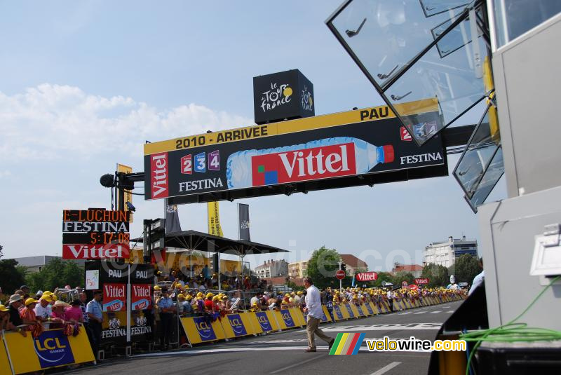 The finish line in Pau