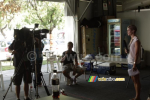 Cameron Meyer (Garmin-Cervélo) en interview (722x)