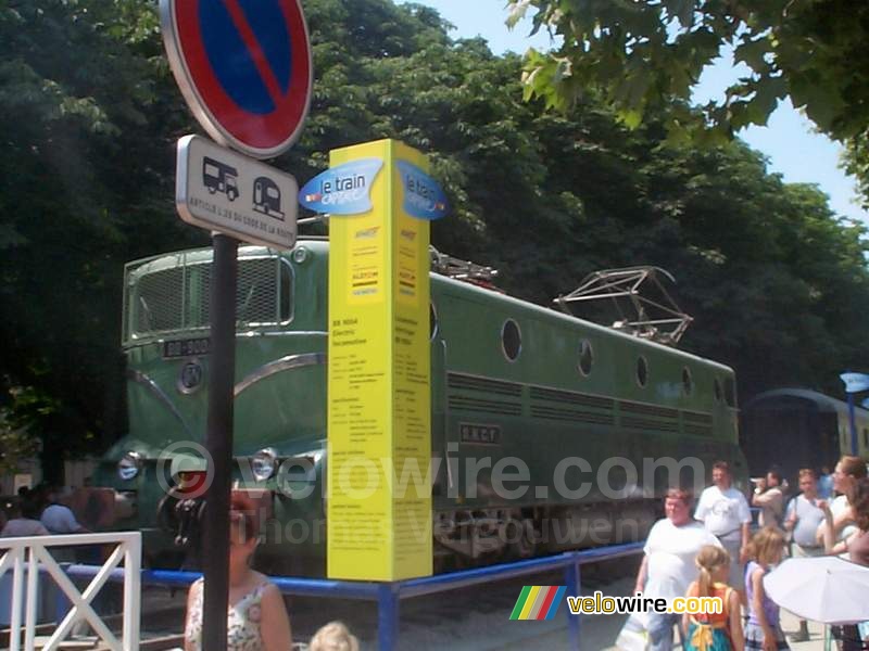 [Le train capitale] Electrical locomotive BB9004
