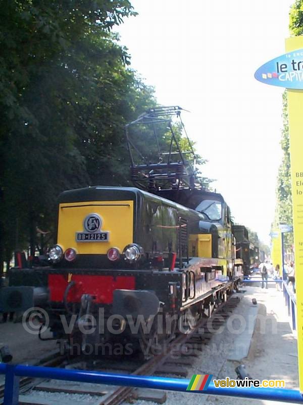 [Le train capitale] Locomotive électrique BB12125
