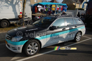 La voiture de Leopard-Trek (1198x)