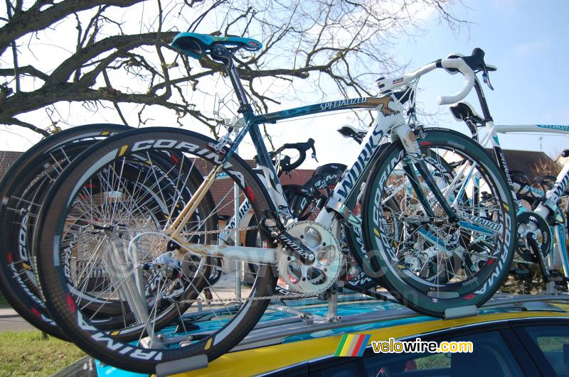 Alexandre Vinokourov (Astana)'s bike