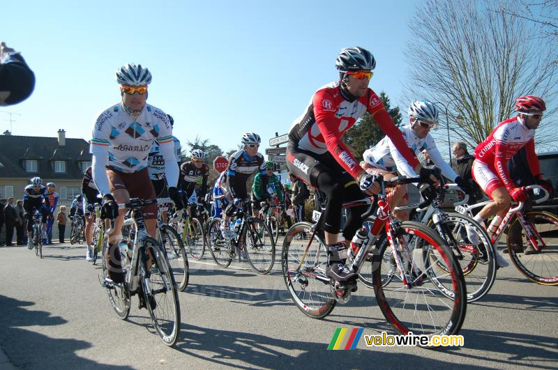 Nicolas Roche (AG2R La Mondiale) & Geoffroy Lequatre (Team Radioshack)