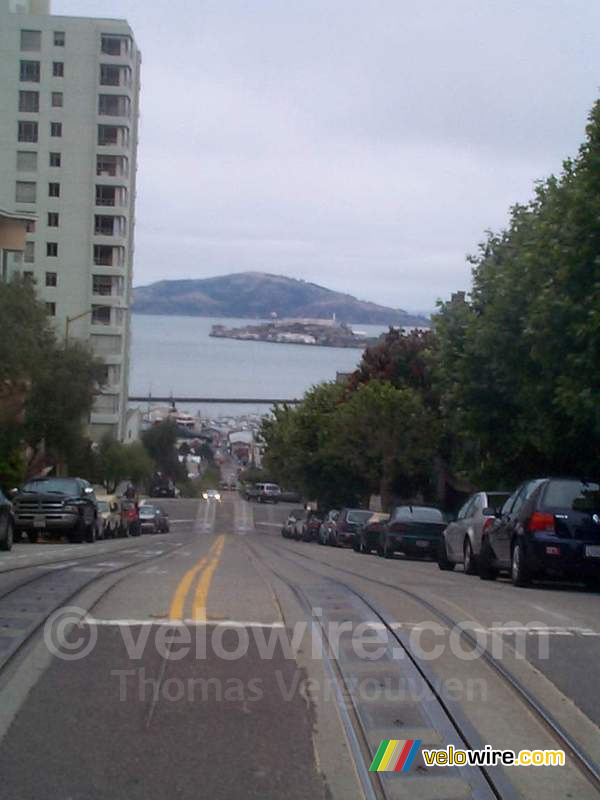 [San Francisco] - Alcatraz (oude gevangenis) gezien vanuit de cable car