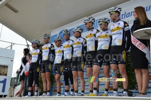 The Topsport Vlaanderen-Mercator team (598x)