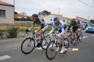 Lieuwe Westra (Vacansoleil-DCM Pro Cycling Team), Jean Marc Marino (Saur-Sojasun), Frédéric Amorison (Landbouwkrediet) & Anthony Geslin (FDJ) (546x)