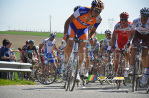 Matthieu Ladagnous (FDJ) grabs his bike after the crash (634x)