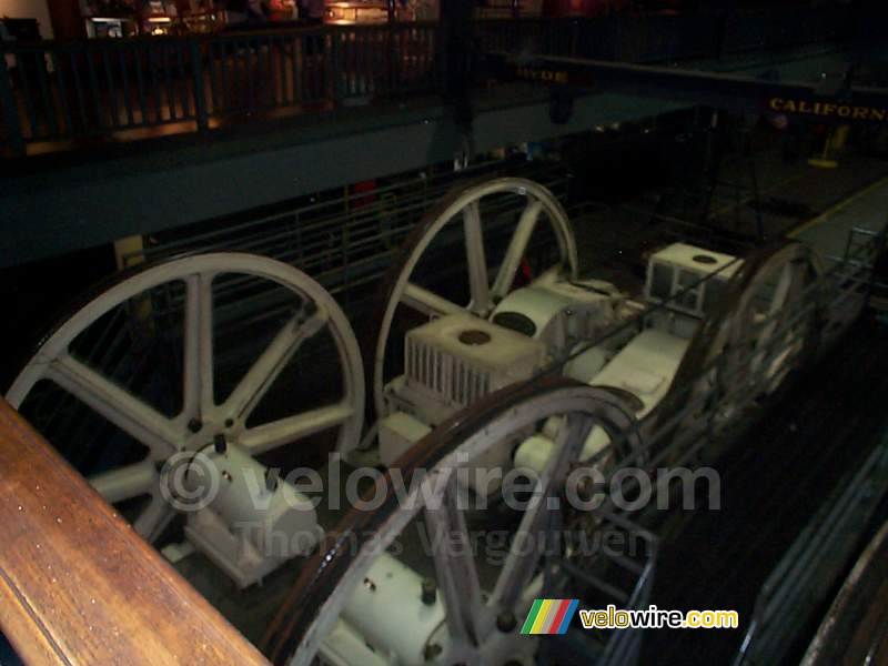 [San Francisco] - The cable car engine in the Cable Car Museum