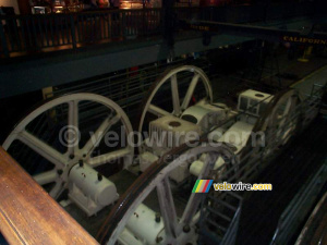 [San Francisco] - Le cable des cable cars dans le Cable Car Museum (513x)