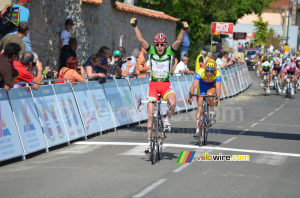 Gaëtan Bille (Wallonie-Bruxelles-Crédit Agricole) remporte l'étape (2) (298x)