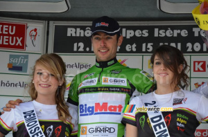 Sylvain Georges in green (441x)