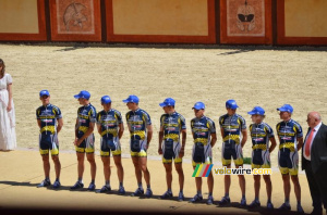 Vacansoleil-DCM Pro Cycling Team (800x)