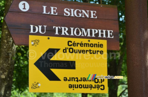 Cérémonie d'ouverture - Le signe du Triomphe ! (627x)