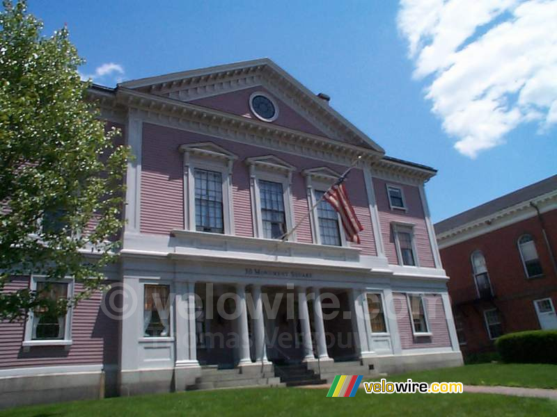 [Boston] - 10 Monument Square in Concord