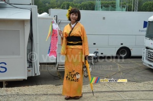 Une fan japonaise du Tour de France (626x)